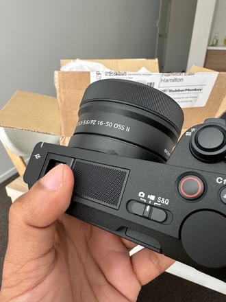 Renting out: Sony ZVe10 mark 2 Camera and Lens