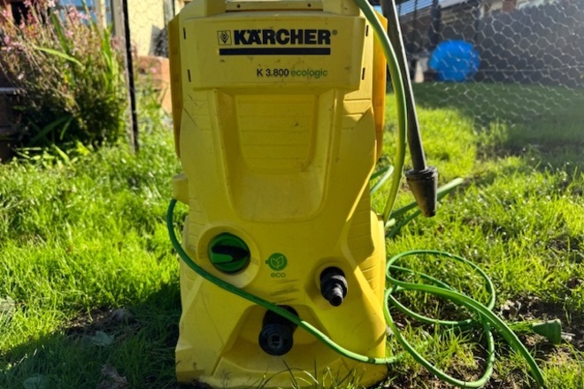 Renting out: Karcher K3.800 Ecologic High-Pressure Water Blaster
